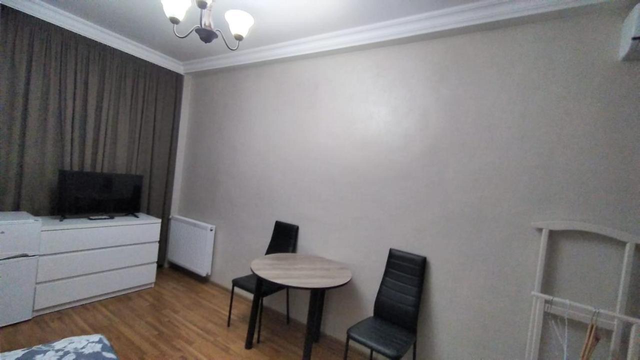 Cozy Home Tbilisi Eksteriør billede